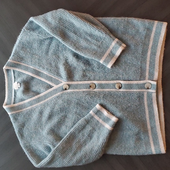 A New Day cardigan - Picture 8 of 10